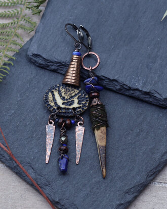 Boho oorbellen met lapis lazuli