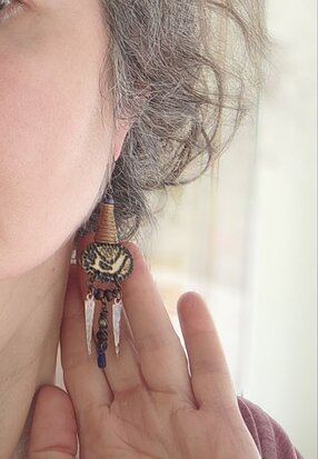 Boho oorbellen met lapis lazuli