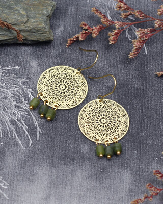 Groene jade gouden oorbellen
